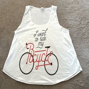 Graphic tank top never worn size medium